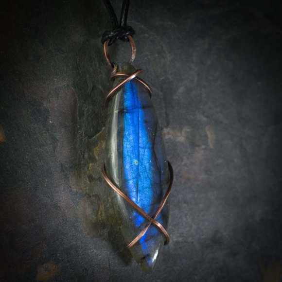 Labradorite Marquise Wire Wrapped Pendant C - Picture 2 of 2